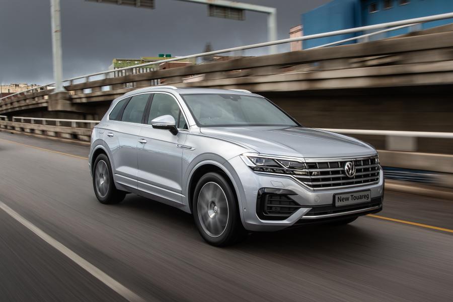  Volkswagen Touareg V6 TDI R-Line 2018 года  (ZA) (фото 7 из 32)